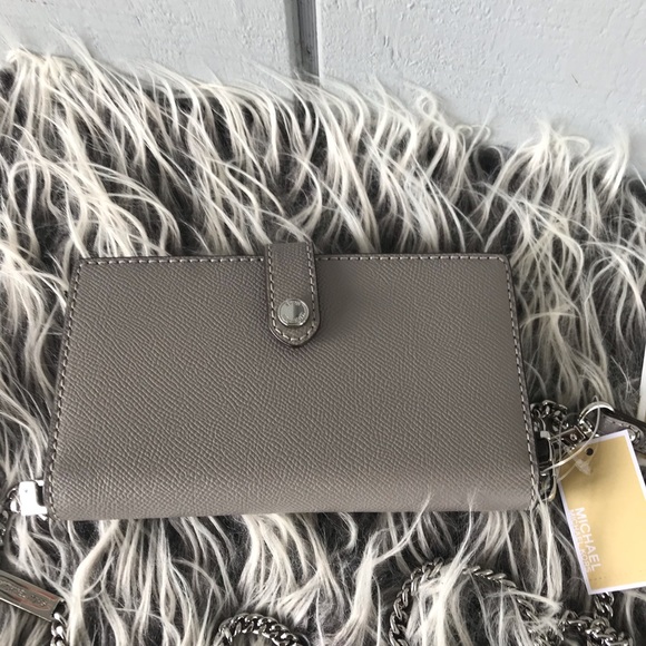NWT Michael Kors Jet Set Phone Chain Crossbody - Picture 2 of 9